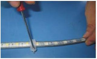 Awoodda sareysa ayaa keentay alaabta,xarig,12V DC SMD 5050 LED ROPE LIGHT 8,
1-i-2,
KARNAR INTERNATIONAL GROUP LTD